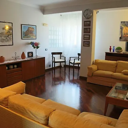 Casa Romita *